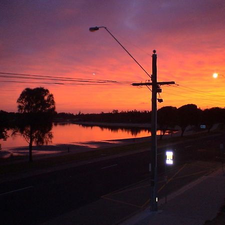 Heyfield Motel And Apartments Lakes Entrance Eksteriør billede