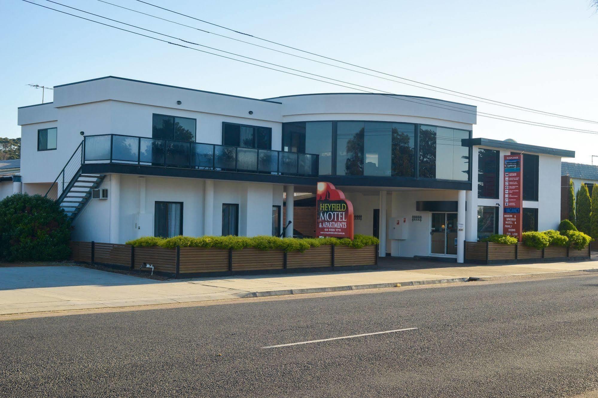 Heyfield Motel And Apartments Lakes Entrance Eksteriør billede